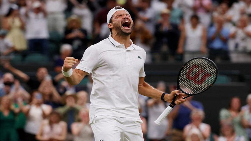 Emotional Dimitrov enjoys redemptive Wimbledon win over Mensik