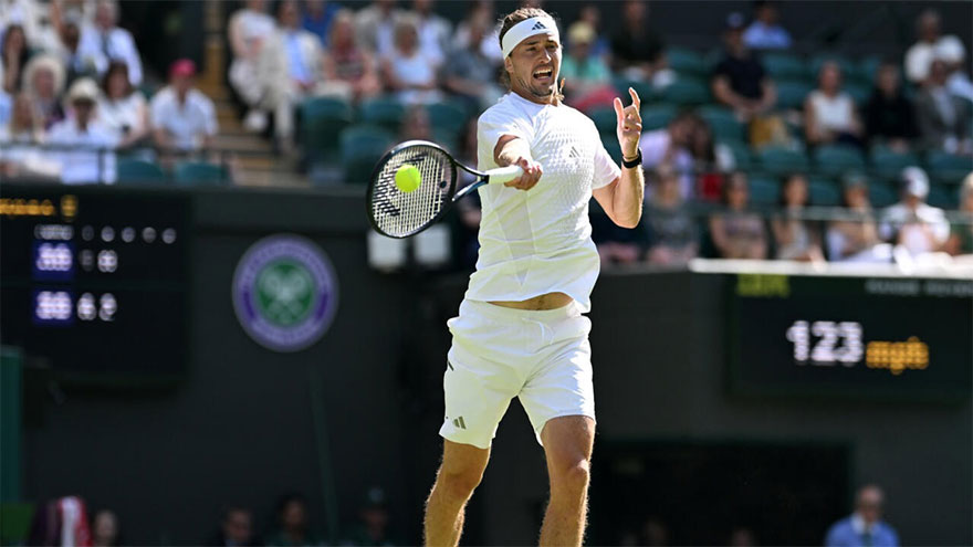 Zverev routs Royer to reach Wimbledon third round