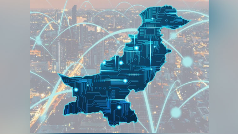 پاکستان میں انٹرنیٹ اور ٹیکنالوجی کی سہولیات میں نمایاں اضافہ، عالمی درجہ بندی بھی بہتر