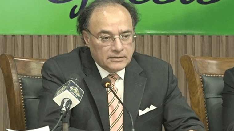 حکومت ملک کے بڑے چیمبرز آف کامرس میں جا کر تاجروں کے مسائل سن رہی ہے، محمد اورنگزیب
