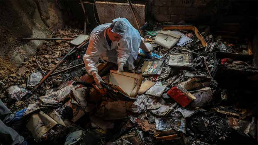 Ukrainian family in Kyiv loses treasured cultural items in Russian attack