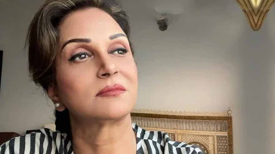 Bushra Ansari hits back at age-shaming critics on social media
