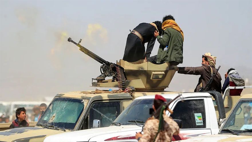 Houthi rebels kill 16 Yemeni government troops in fiercest clashes in years