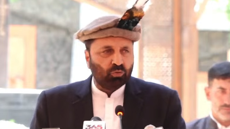 وزیراعلیٰ گلگت بلتستان امجد حسین نے حلف اٹھا لیا، عوامی توقعات پر پورا اترنے کا عزم