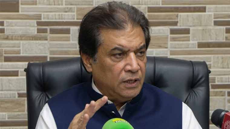 پاکستان ریلوے پہلی بار 115 ارب روپے آمدن کے ساتھ منافع میں آیا: حنیف عباسی