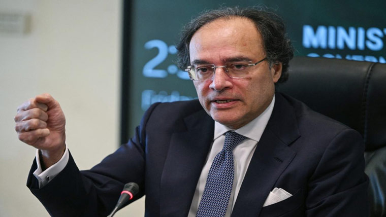 نجکاری کیلئے 28 ادارے مختص، معیشت استحکام کی جانب گامزن ہے، وزیر خزانہ