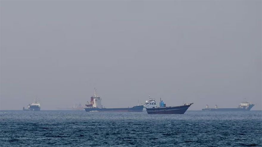 UN maritime head urges halt to Hormuz transit to protect seafarers