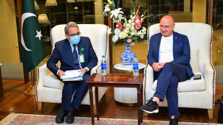 Croatian FM arrives in Islamabad on one day visit