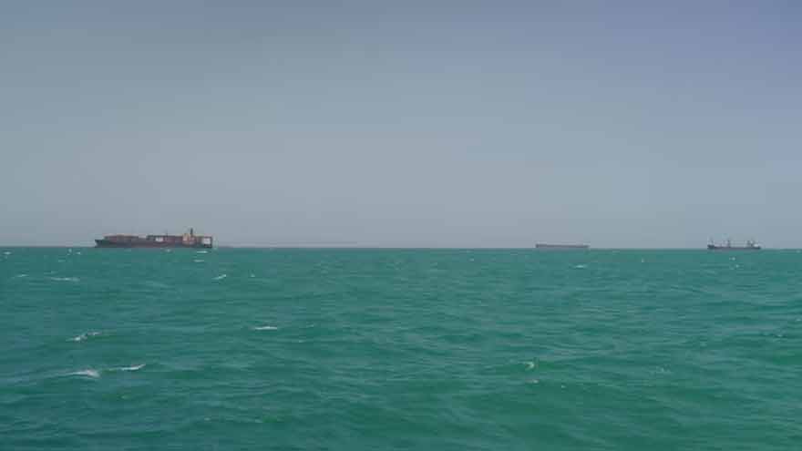 Oil tanker traffic through Hormuz at near standstill as attacks strain Iran truce