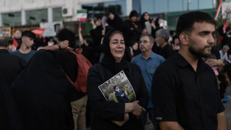 شہید علی خامنہ ای کی آخری رسومات میں 4 کروڑ 30 لاکھ افراد کی شرکت