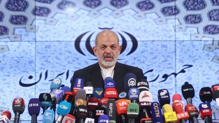 سپریم لیڈر علی خامنہ ای کے قتل کا بدلہ لیا جائے گا: سربراہ پاسداران انقلاب