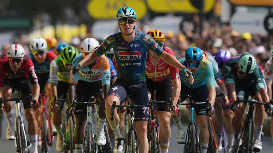 Merlier wins Tour de France seventh stage in sprint finish
