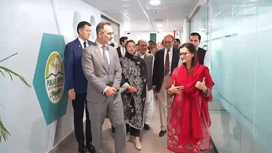 Senior Minister Aurangzeb briefs US Consulate delegation on Punjab's anti-smog and environmental initiatives