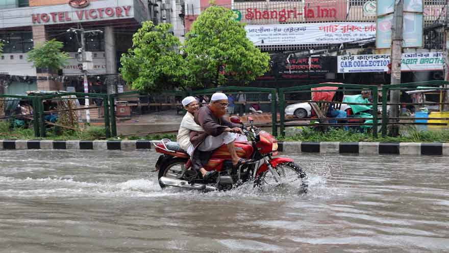 Floods in Bangladesh kill 44, leave over a million stranded