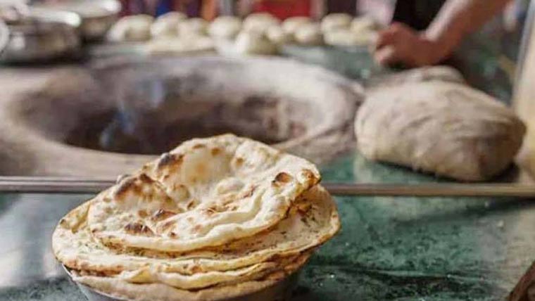 روٹی کی قیمت پر حکومت اور نان روٹی ایسوسی ایشن میں ڈیڈ لاک، 25 روپے کرنے کا اعلان