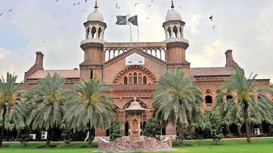 LHC rules intra-court appeal not maintainable where procurement law provides complete legal remedy