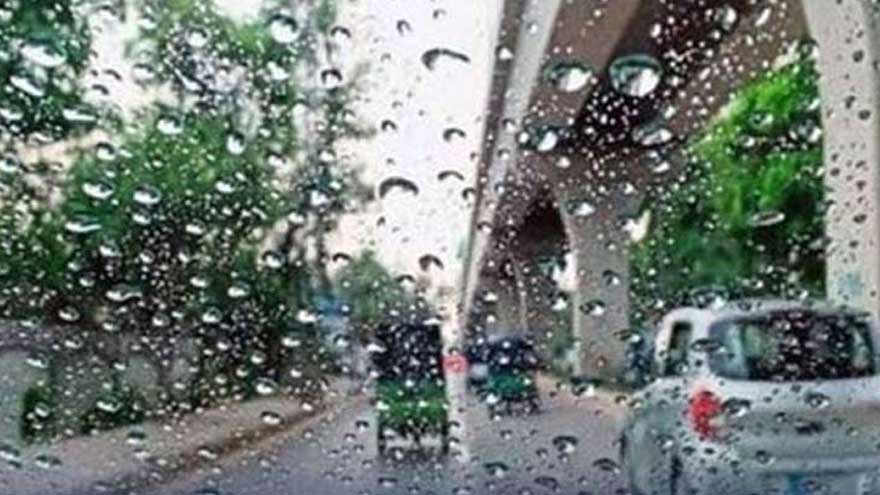 Rain brings relief from heat and humidity in Lahore