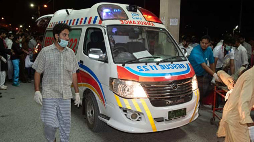 Five killed, 25 injured as two buses collide in Narang Mandi