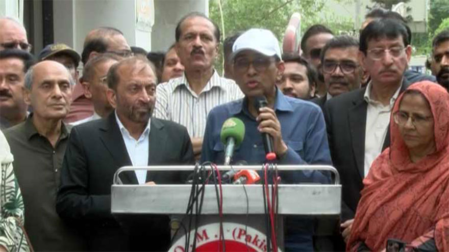 Fazlur Rehman's statement about martyrs unacceptable: Khalid Maqbool