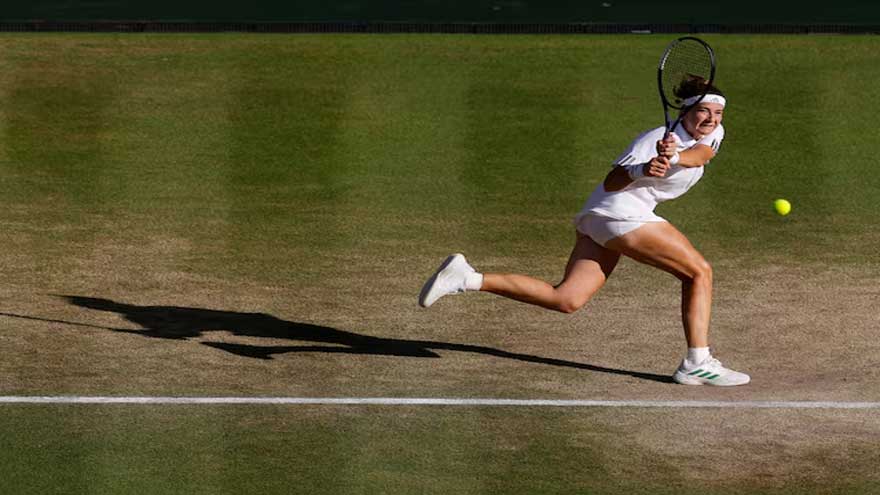 Wimbledon finalist Muchova to miss Canadian Open after minor surgery