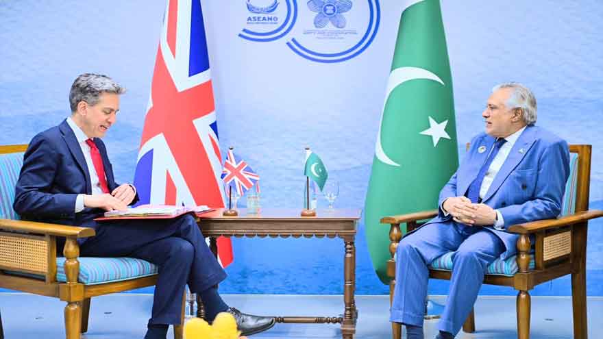 Ishaq Dar, UK foreign secretary reaffirm commitment to stronger bilateral ties