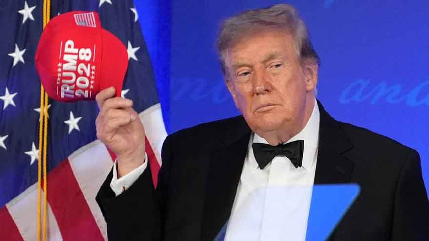 Trump mixes jokes with barbs at press freedom dinner
