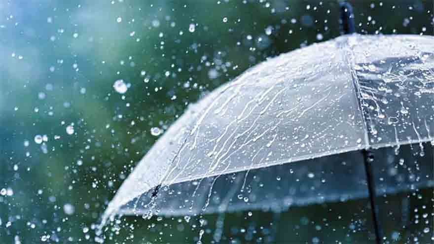 Weather turns pleasant in Sukkur, outskirts after rain