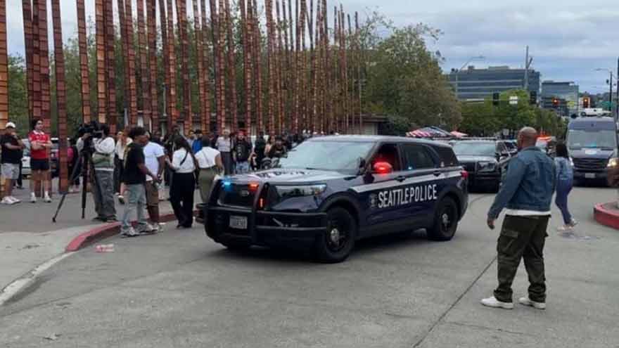 Mass shooting kills three, wounds four in Seattle