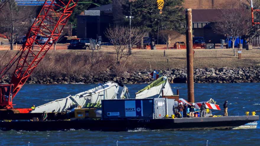 NTSB chair urges Congress to pass aviation safety legislation