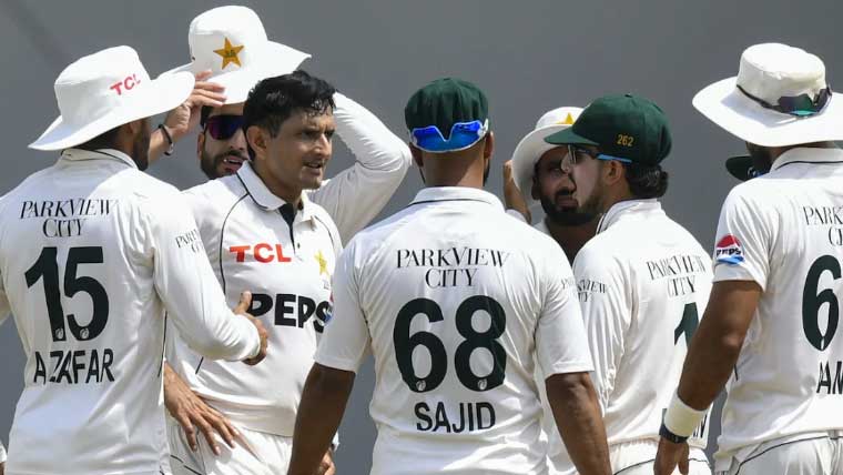 پاک ویسٹ انڈیز پہلا ٹیسٹ فیصلہ کن مرحلے میں داخل، میزبان ٹیم نے 7 وکٹوں پر 126 بنا لئے