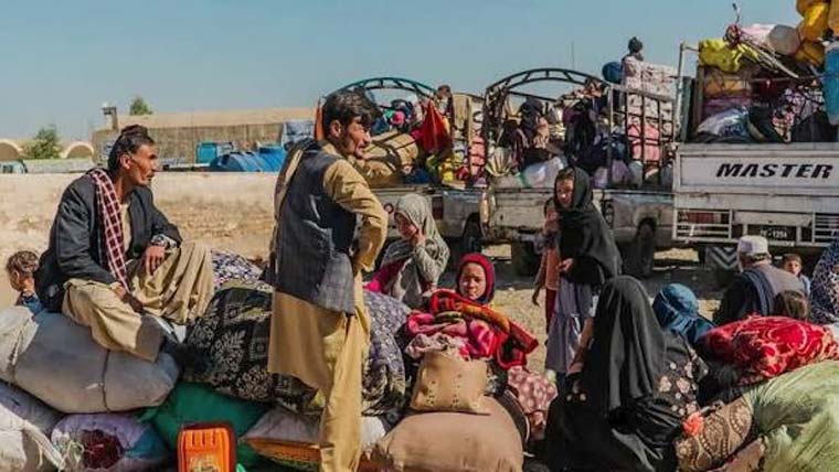 پنجاب بھر سے غیر قانونی مقیم غیر ملکی باشندوں کے انخلا کا عمل جاری