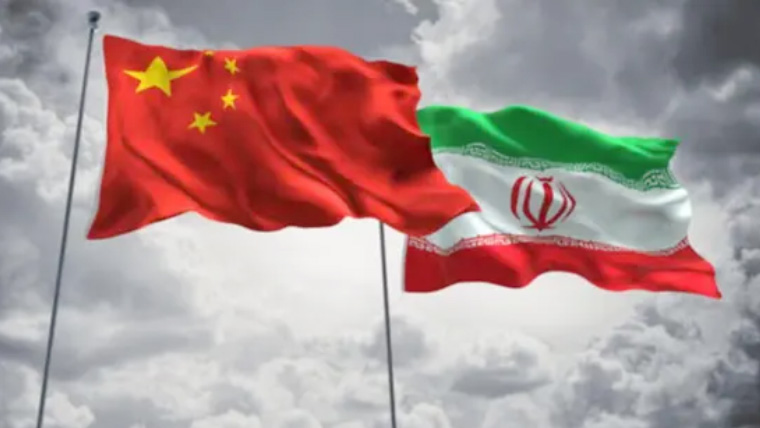 ایران نے چین سے سیکڑوں دفاعی میزائل خریدنے کا معاہدہ کر لیا، رائٹرز کا دعویٰ