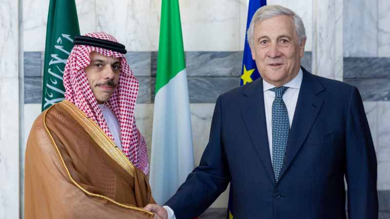 سعودی وزیر خارجہ کی اٹالین ہم منصب سے ملاقات، فلسطین کے دو ریاستی حل کی حمایت پر زور