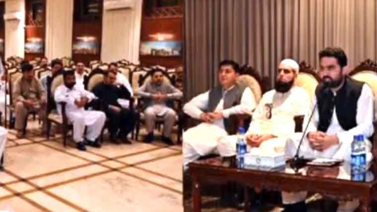 پی ٹی آئی کی پارلیمانی پارٹی کا اجلاس، گنڈا پور سمیت 30 سے 35 ارکان غیر حاضر