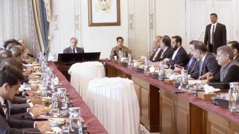 ایف بی آر 15 جون تک ٹیکس ریفنڈ کے تمام زیر التوا کیسز نمٹائے: وزیراعظم کی ہدایت