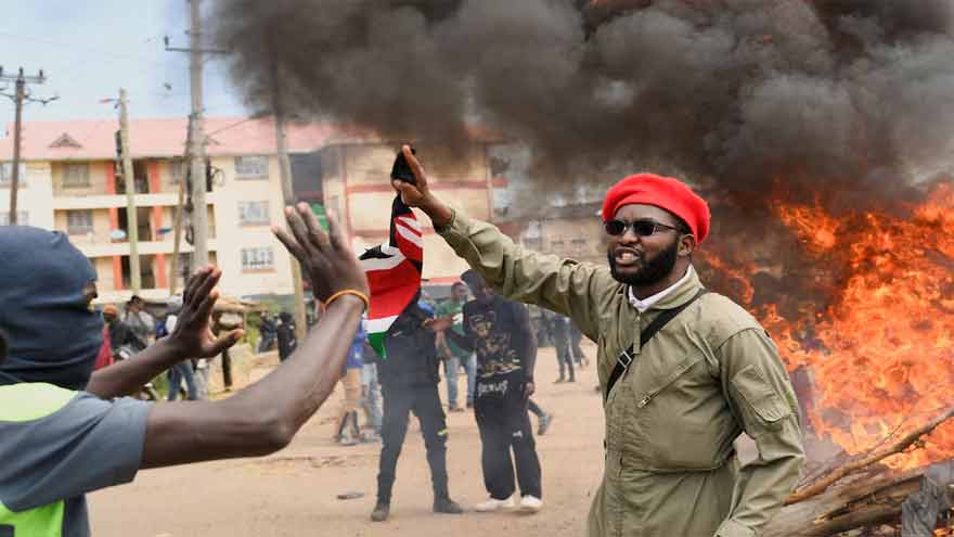 Hundreds protest against planned US Ebola quarantine facility in Kenya