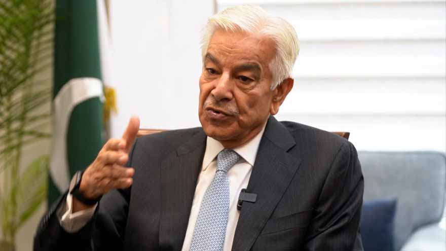 Asif warns against trusting Taliban 'mixed signals' on TTP, urges decisive action