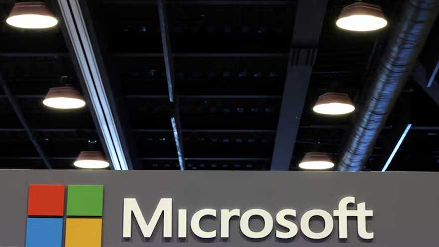 Microsoft reveals new quantum chip made with AI, says it will have systems by 2029