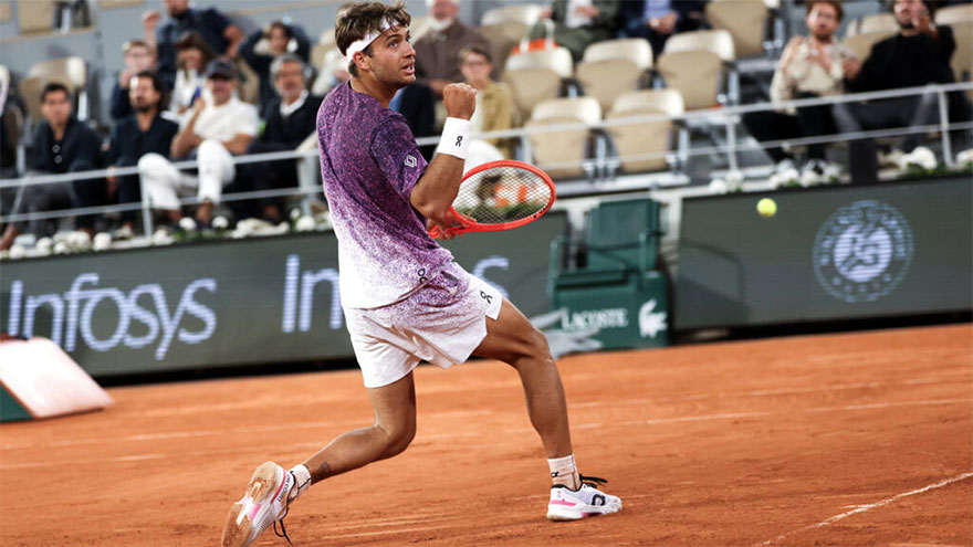 Cobolli sinks Auger-Aliassime to book French Open semi spot