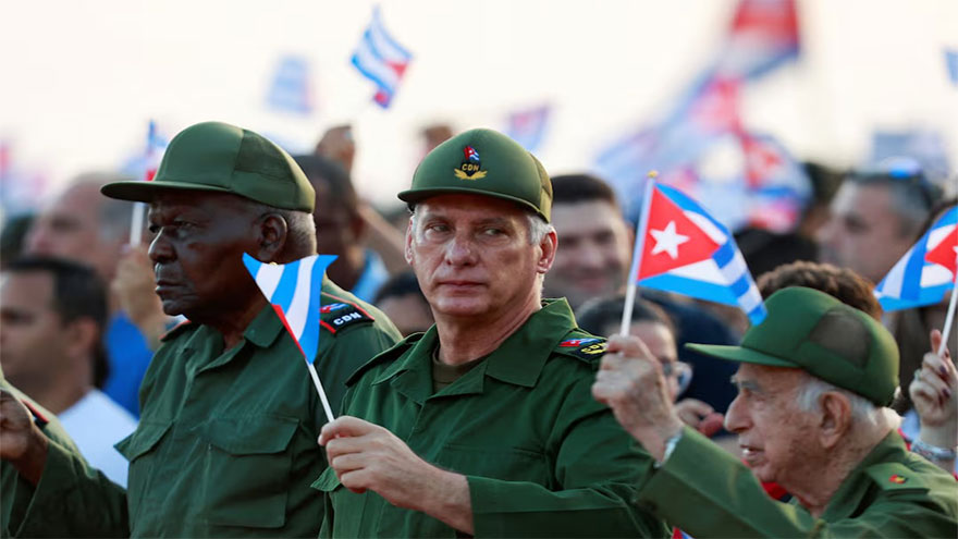 US imposes sanctions on Cuban president, Castro family members