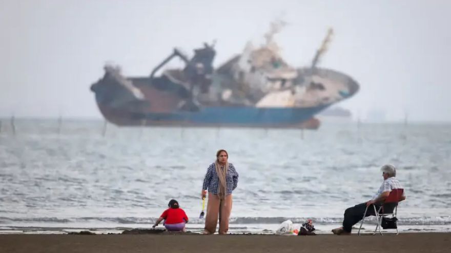 Iran condemns US 'flagrant ceasefire violation' after coastal radar strikes