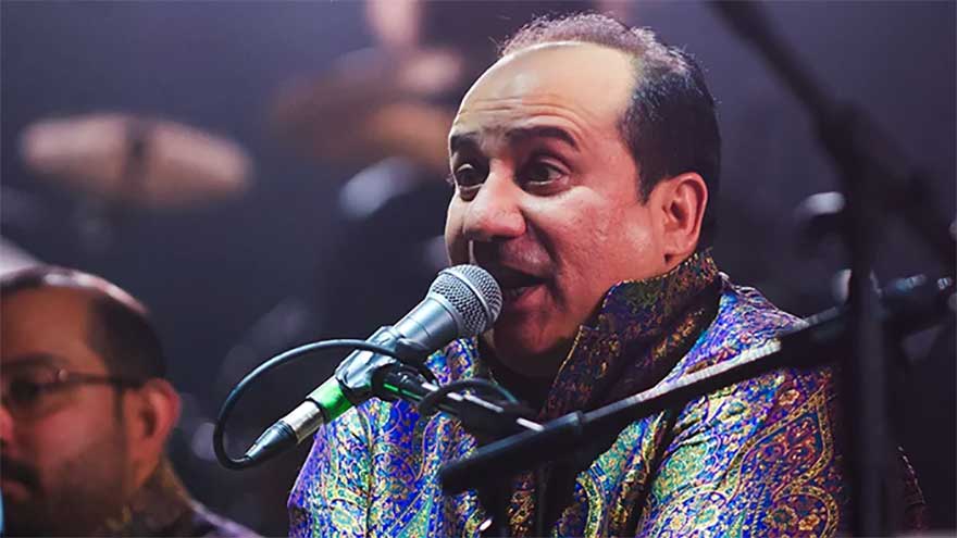 Rahat Fateh Ali Khan enthralls audience at Karachi concert