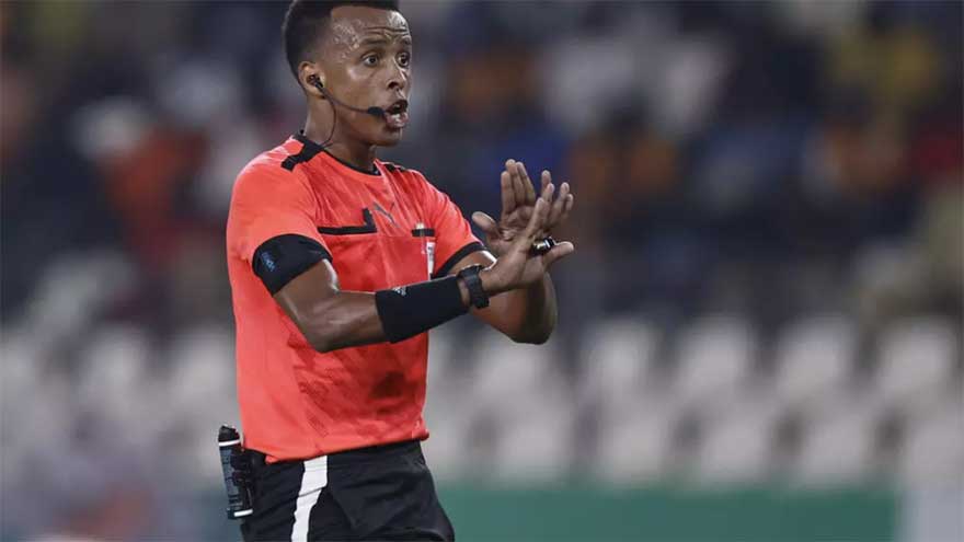 Somali referee is dropped from World Cup after turned back at US border
