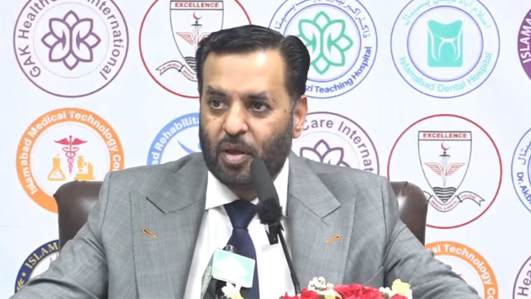 اسلام آباد کے 42 ہسپتالوں کے اخراجات حکومت برداشت کرے گی: مصطفیٰ کمال
