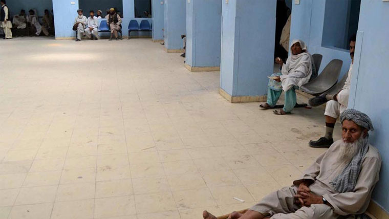 بلوچستان میں 23 ہڑتالی ڈاکٹر معطل، 25 کو شوکاز نوٹس
