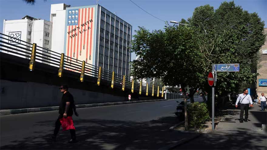 US and Iran wrangle over frozen funds as they edge toward interim deal, Iranian sources say