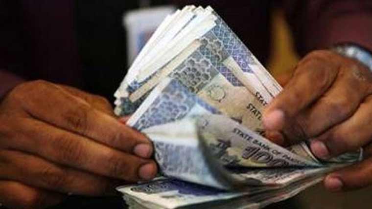 وفاق نے سرکاری ملازمین کی تنخواہوں اور پنشن میں اضافے کی منظوری دیدی