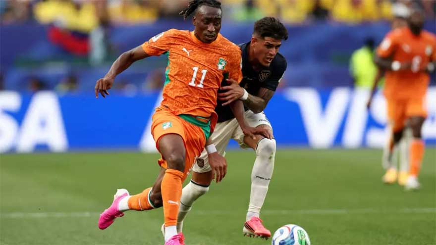 Diomande targets World Cup run as Ivory Coast win opener
