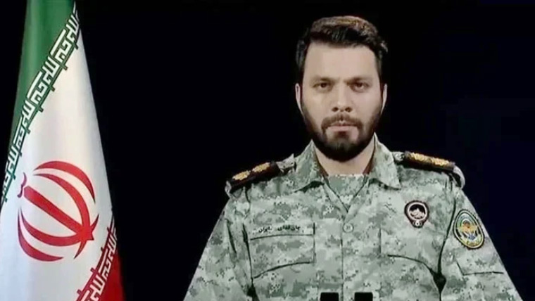 اسرائیل جنوبی لبنان پر حملوں سے باز نہ آیا تو فیصلہ کن جواب دیں گے: ایرانی فوج