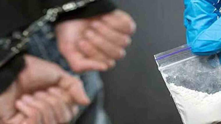جیکب آباد میں کارروائی، 2 بین الصوبائی سمگلر گرفتار، بھاری مقدار میں منشیات برآمد